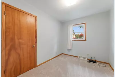 823  East St, Caledonia, MN 55921 - Photo 8