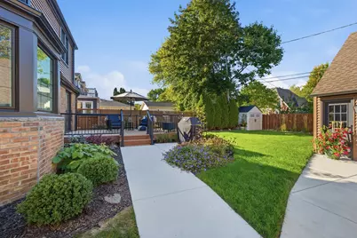 608  Cherry St, South Milwaukee, WI 53172 - Photo 36
