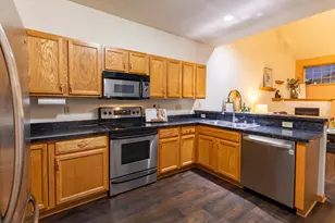 2416 Fox River Pkwy, Waukesha, WI 53189 - Photo 4
