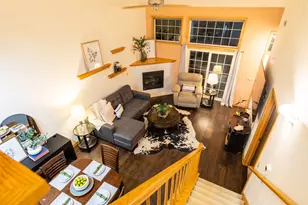 2416 Fox River Pkwy, Waukesha, WI 53189 - Photo 2