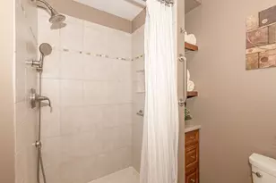 3303 S 123rd St, West Allis, WI 53227 - Photo 32