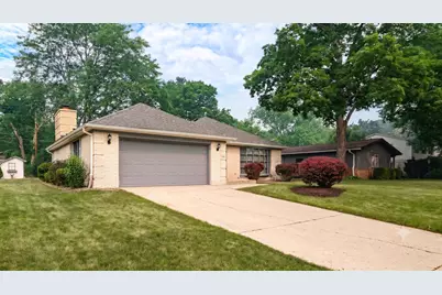 3303 S 123rd St, West Allis, WI 53227 - Photo 50