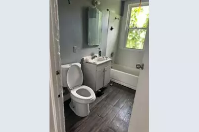 3940 N 19th Pl, Milwaukee, WI 53206 - Photo 6