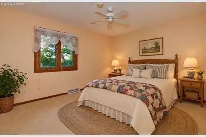 W2628  Copperhead Ln, Lafayette, WI 53121 - Photo 38
