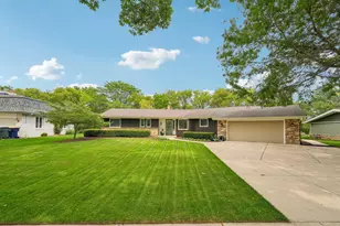 3428 S 119th St, West Allis, WI 53227 - Photo 70
