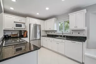 3428 S 119th St, West Allis, WI 53227 - Photo 20