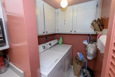 2130 W Good Hope Rd #12, Glendale, WI 53209 - Photo 14