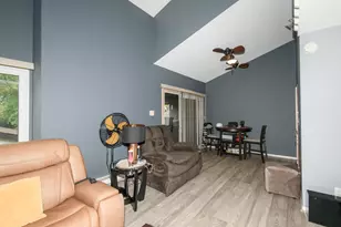 2130 W Good Hope Rd, Glendale, WI 53209 - Photo 8