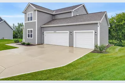 N56W24051  Daisy Ct, Sussex, WI 53089 - Photo 1