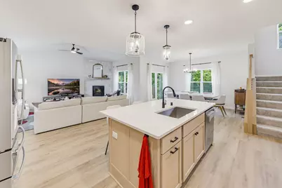 N56W24051  Daisy Ct, Sussex, WI 53089 - Photo 6