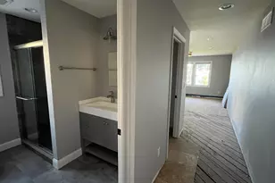 6942 N Barnett Ln, Fox Point, WI 53217 - Photo 14
