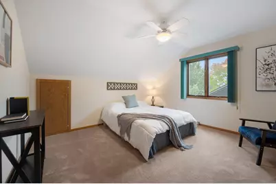 10104 N Gettysburg Ct, Mequon, WI 53092 - Photo 14