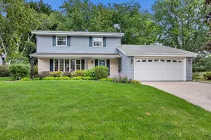 N89W17151 Highland Ct, Menomonee Falls, WI 53051 - Photo 1