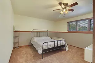 2117 Newberry Ln, Racine, WI 53402 - Photo 20