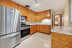 2846 29th Ct, La Crosse, WI 54601 - Photo 6