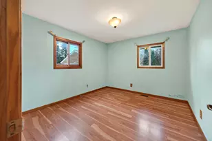 2846 29th Ct, La Crosse, WI 54601 - Photo 10