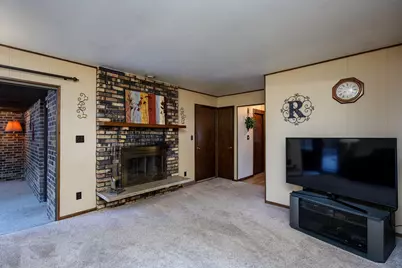 7716  105th Ave, Pleasant Prairie, WI 53158 - Photo 10