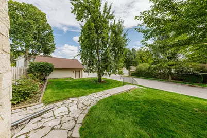 1972 S 90th St, West Allis, WI 53227 - Photo 28