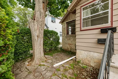 1972 S 90th St, West Allis, WI 53227 - Photo 4