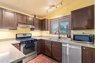 5417 41st St, Kenosha, WI 53144 - Photo 4