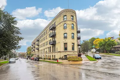 1818 N Water St #306, Milwaukee, WI 53202 - Photo 1
