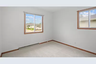 1904  87th St, Kenosha, WI 53143 - Photo 16