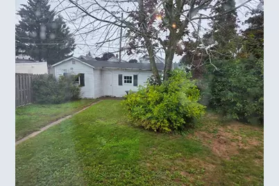 910  Dillingham Ave, Sheboygan, WI 53081 - Photo 14
