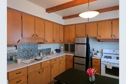 910  Dillingham Ave, Sheboygan, WI 53081 - Photo 6