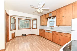 3852 S 5th St, Milwaukee, WI 53207 - Photo 8