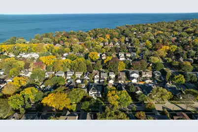 4840 N Larkin St, Whitefish Bay, WI 53217 - Photo 40