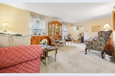 21875  Clearfield Rd, Brookfield, WI 53045 - Photo 4