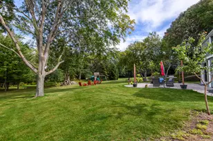 W235N7102 Prairie Ln, Sussex, WI 53089 - Photo 6