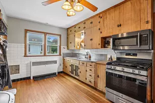 510 E Main St, Racine, WI 53185 - Photo 8