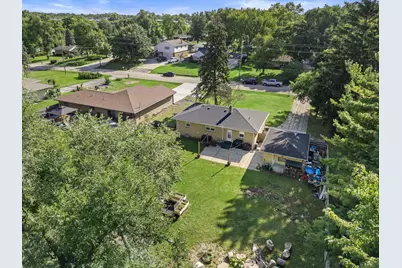 1408  Meadowlane Ave, Racine, WI 53406 - Photo 32