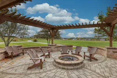 W298N3396 S Imperial Dr, Delafield, WI 53072 - Photo 42