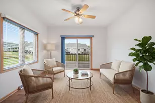 W206N16187 Stonebrook Dr, Jackson, WI 53037 - Photo 6