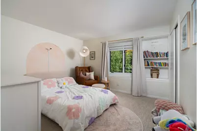 9541 W Ruby Ave, Wauwatosa, WI 53225 - Photo 26