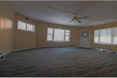 1801 W Meinecke Ave, Milwaukee, WI 53206 - Photo 14