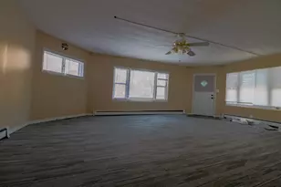 1801 W Meinecke Ave, Milwaukee, WI 53206 - Photo 14