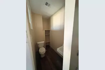 1801 W Meinecke Ave, Milwaukee, WI 53206 - Photo 32