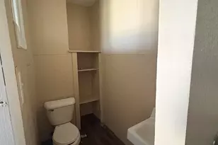1801 W Meinecke Ave, Milwaukee, WI 53206 - Photo 32