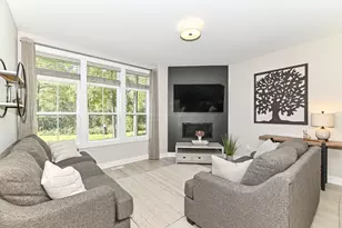 405 Falcon Ridge Dr, Burlington, WI 53105 - Photo 16