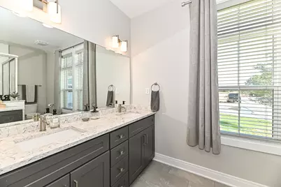 405  Falcon Ridge Dr #25, Burlington, WI 53105 - Photo 24