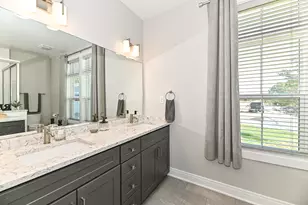 405 Falcon Ridge Dr, Burlington, WI 53105 - Photo 24