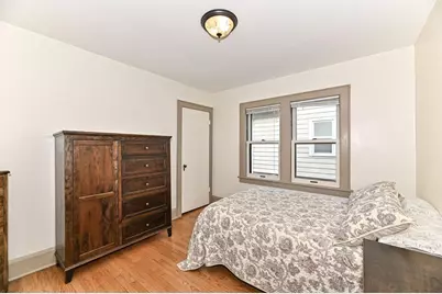 2715  Lasalle St, Racine, WI 53402 - Photo 16