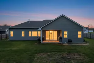 800 Moonbeam Ln, Francis Creek, WI 54214 - Photo 2