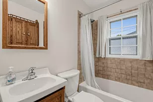 2409 S 64th St, West Allis, WI 53219 - Photo 12