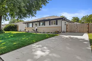 1652 19th Ave, Kenosha, WI 53140 - Photo 1