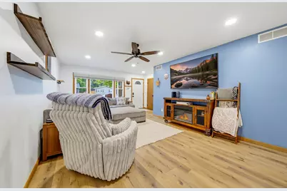 1520  Prospect St, Watertown, WI 53098 - Photo 8