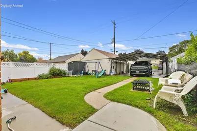 3342 S 26th St, Milwaukee, WI 53215 - Photo 4